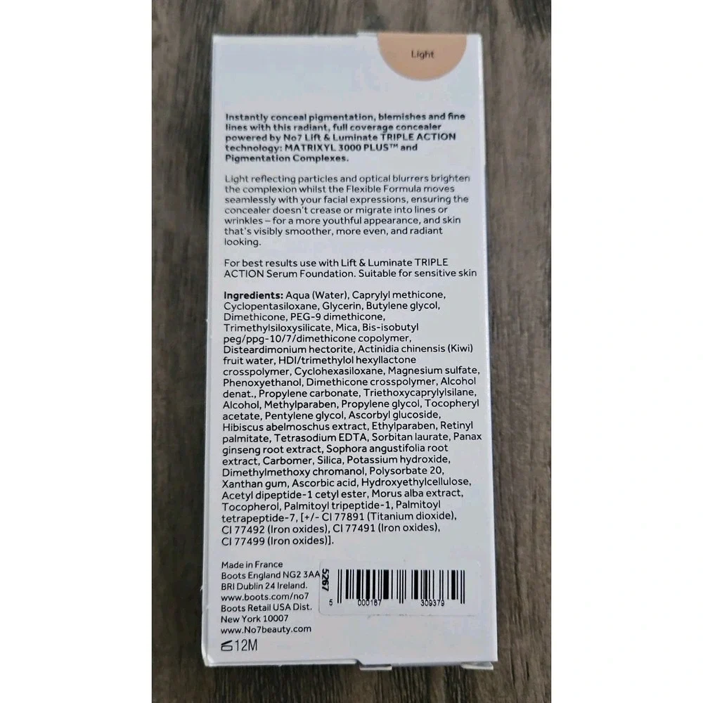 No7 Lift & Luminate Triple Action Serum Concealer Light - NEW